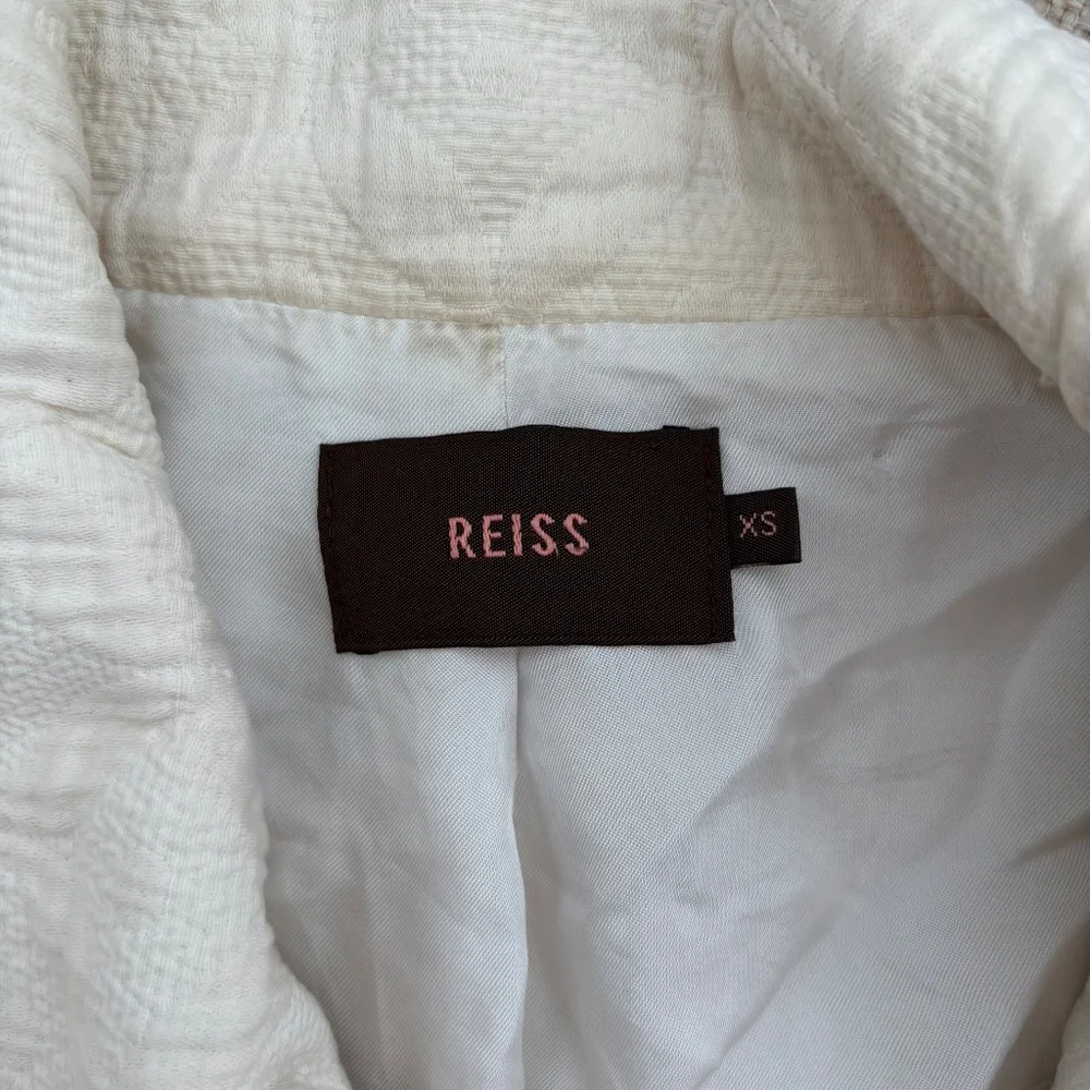 Reiss Women's Textured Cream Jacket - Picture 2 of 6